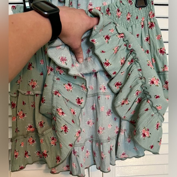 Women’s Blue Jasmine Floral Halter Smocked Tank Top and Smocked Skirt Set Size L - Picture 6 of 16